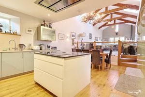 Photo 23- click for photo gallery